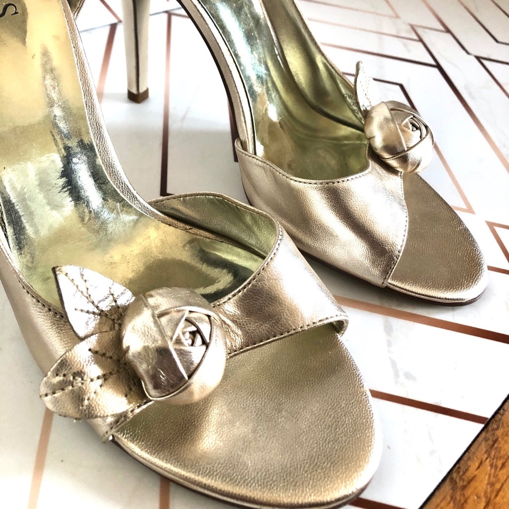 Guess by Marciano Champagne Rosebud Heels